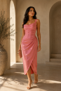 Blush Satinkleid Zweiteiler Oberteil und Rock rosa